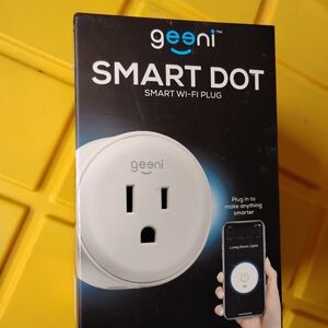 Smart Dot Wi-Fi Plug
